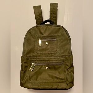 Backpack purse with lots of pockets